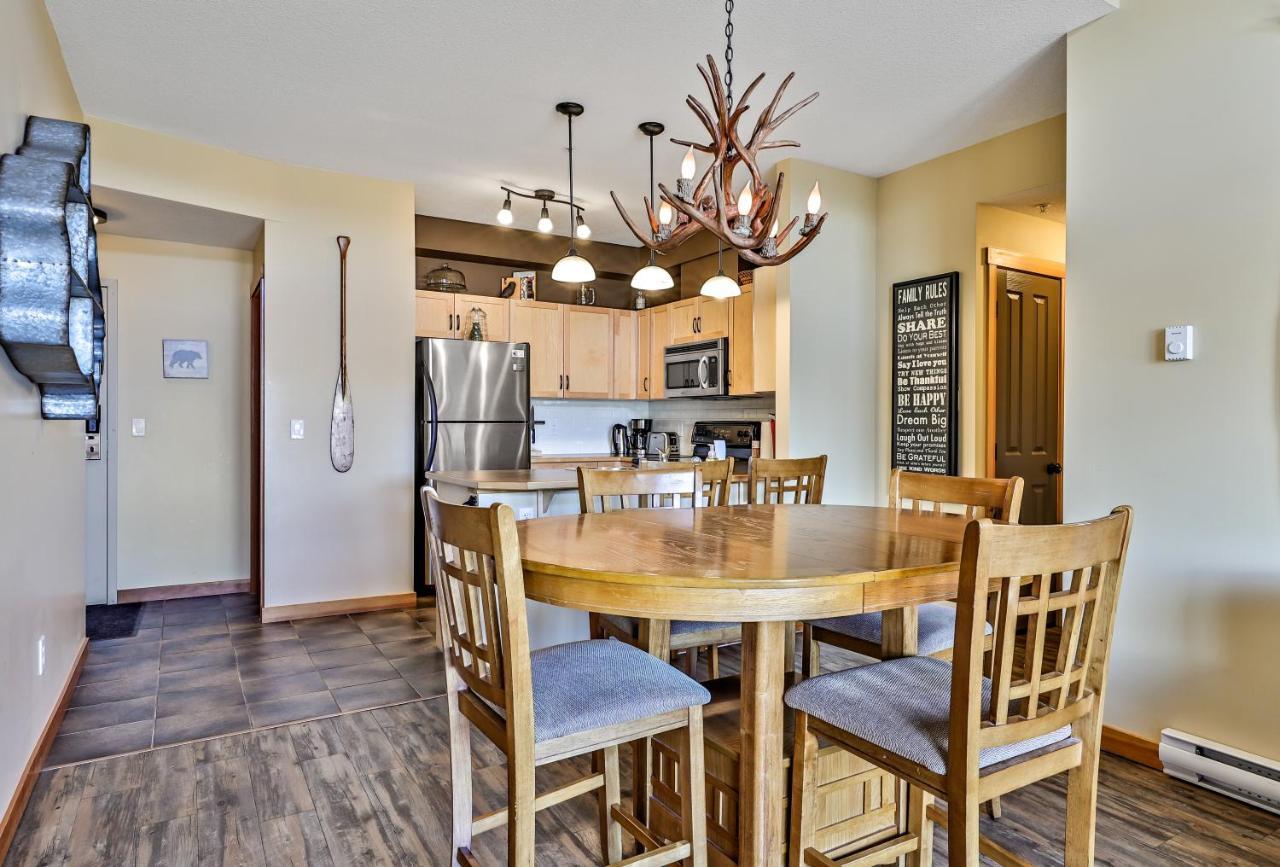 Spectacular Mountain View Corner Unit Pool Hot Tub Park Pass Apartman Canmore Kültér fotó